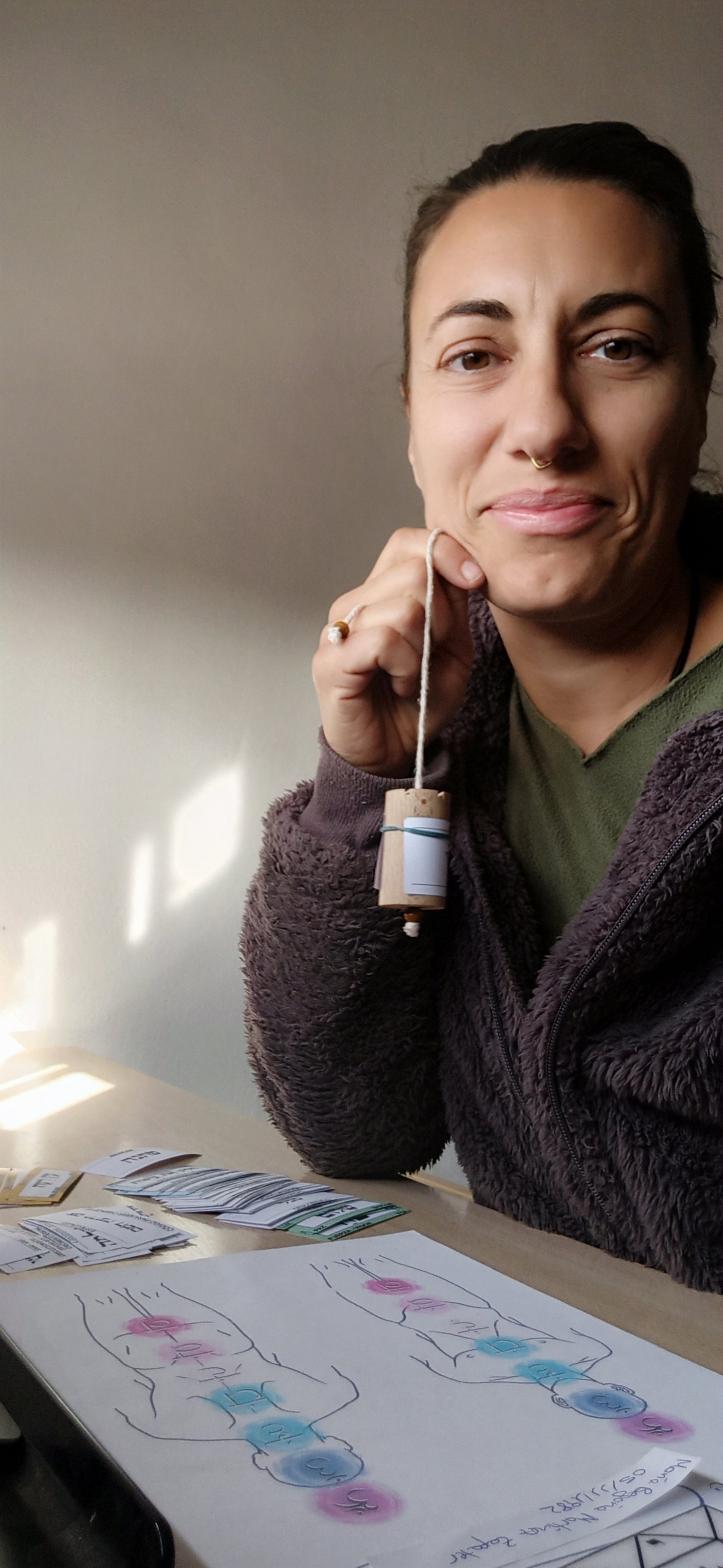 Limpieza energética con péndulo hebreo